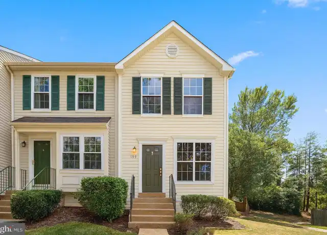 Property at 5678 White Dove Ln, Clifton, VA, 20124, 2 beds, 3 baths, [object Object]