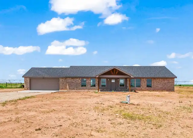 Property at 10811 N County Road 2800 Unit B, Lubbock, TX, 79403, 4 beds, 2 baths, [object Object]