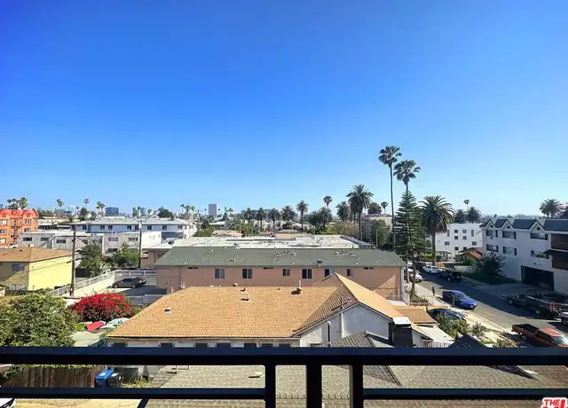 Property at 552 N Hobart Blvd Unit 303, Los Angeles, CA, 90004, 1 bed, 1.5 baths, [object Object]