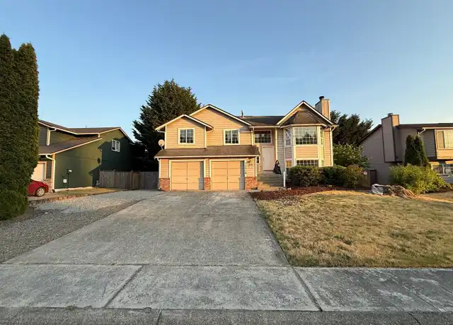 Property at 11218 171st St E, Puyallup, WA, 98374, 4 beds, 3 baths, [object Object]