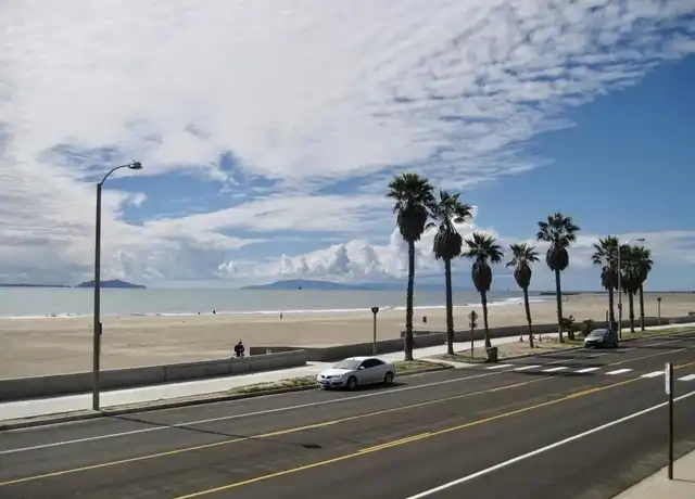 Property at 208 E Surfside Dr, Port Hueneme, CA, 93041, 2 beds, 1.5 baths, [object Object]