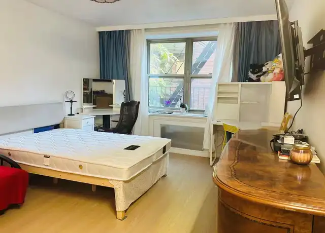 Property at 6474 Saunders St Unit 2D, Rego Park, NY, 11374, 0 beds, 1 bath, [object Object]