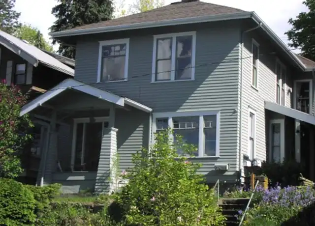 Property at 920 N Garden St Unit 1, Bellingham, WA, 98225, 3 beds, 1 bath, [object Object]