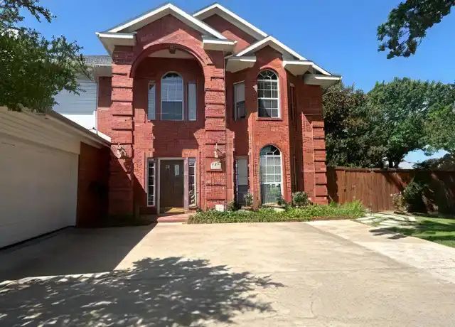 Property at 402 Baltusrol Cir, Garland, TX, 75044, 4 beds, 3 baths, [object Object]