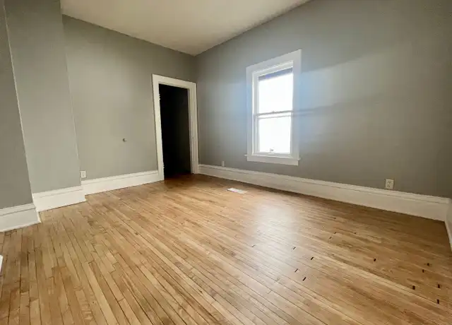 Property at 1314 N Morgan Ave Unit 1, Minneapolis, MN, 55411, 3 beds, 1 bath, [object Object]