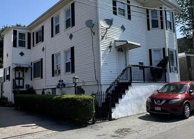 Property at 18 Saucier St Unit 2, Fall River, MA, 02724, 2 beds, 1 bath, [object Object]