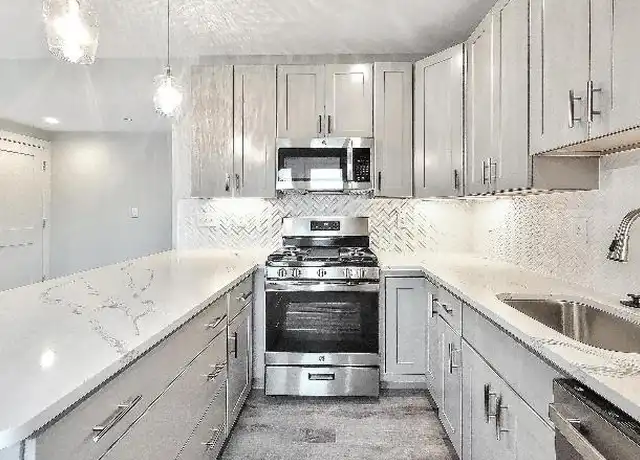 Property at 86 Fayston St, Dorchester, MA, 02121, 3 beds, 2 baths, [object Object]