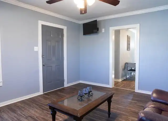 Property at 2521 Texas Ave Unit 3, Texas City, TX, 77590, 1 bed, 1 bath, [object Object]