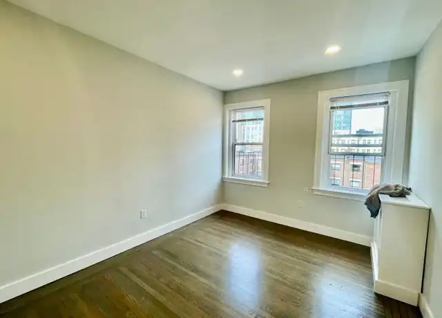 Property at 15 Queensberry St, Boston, MA, 02215, 1 bed, 1 bath, [object Object]