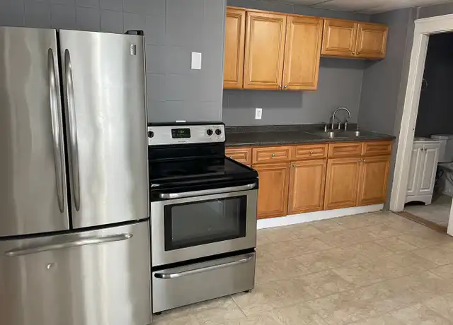 Property at 50 Columbus Ave Unit 3, Pawtucket, RI, 02860, 2 beds, 1 bath, [object Object]