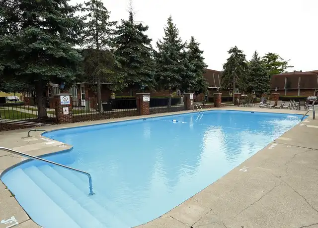 Property at King's Cove - 2560 Key St, Toledo, OH, 43614, 1 bed, 1 bath, [object Object]