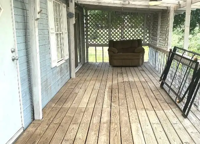 Property at 125 Kellar Rd Unit 1, Smithville, TX, 78957, 1 bed, 1 bath, [object Object]