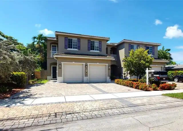 Property at 632 NE 20th St Unit 632, Wilton Manors, FL, 33305, 3 beds, 2.5 baths, [object Object]