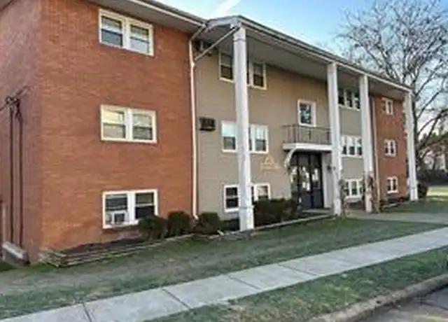 Property at 620 Lakeside Dr Unit 5, Cambridge, OH, 43725, 2 beds, 1 bath, [object Object]