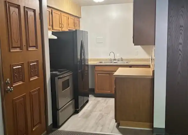 Property at 25 Convis St Unit 3 1, Battle Creek, MI, 49017, 2 beds, 1.5 baths, [object Object]