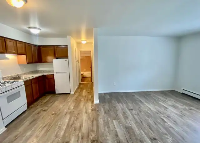 Property at 1573 S Congress St Unit 42, Ypsilanti, MI, 48197, 1 bed, 1 bath, [object Object]
