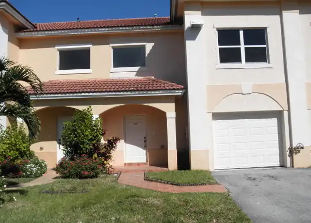 Property at 221 Talia Cir, Lake Worth, FL, 33461, 3 beds, 2.5 baths, [object Object]