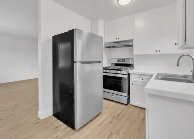 Property at 1055 Loma Ave Unit 12, Long Beach, CA, 90804, 1 bed, 1 bath, [object Object]