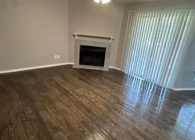 Property at 814 Castleglen Dr Unit 814/101, Garland, TX, 75043, 2 beds, 2 baths, [object Object]