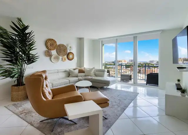Property at 90 Alton Rd #1005, Miami Beach, FL, 33139, 1 bed, 1 bath, [object Object]