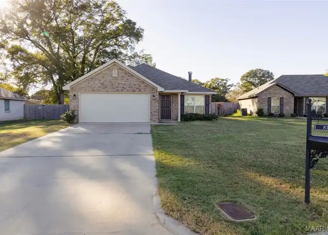 Property at 813 Sunset Ct, Prattville, AL, 36067, 3 beds, 2 baths, [object Object]