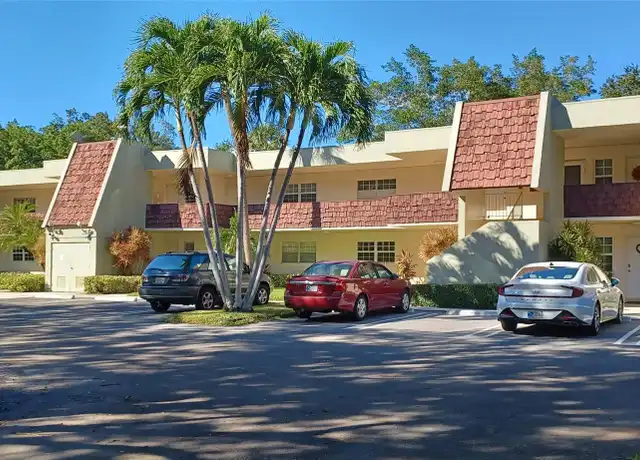 Property at 3151 N Course Ln #205, Pompano Beach, FL, 33069, 2 beds, 2 baths, [object Object]