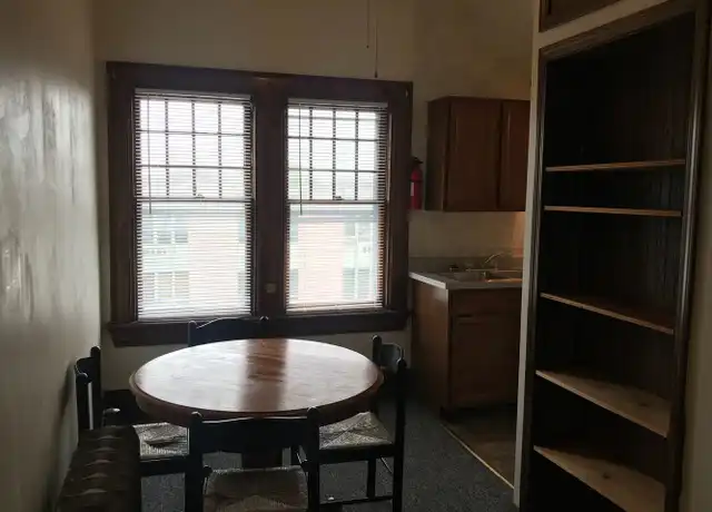 Property at 230 W 9th St Unit 22 1, Erie, PA, 16501, 1 bed, 1 bath, [object Object]