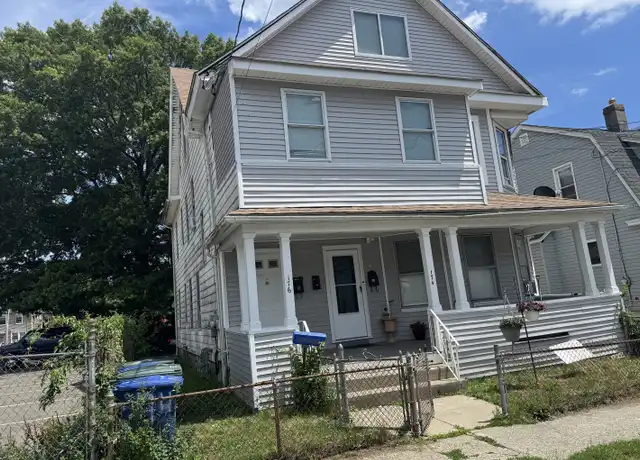 Property at 174 Pixlee Pl Unit 3rd Floor, Bridgeport, CT, 06610, 2 beds, 1 bath, [object Object]