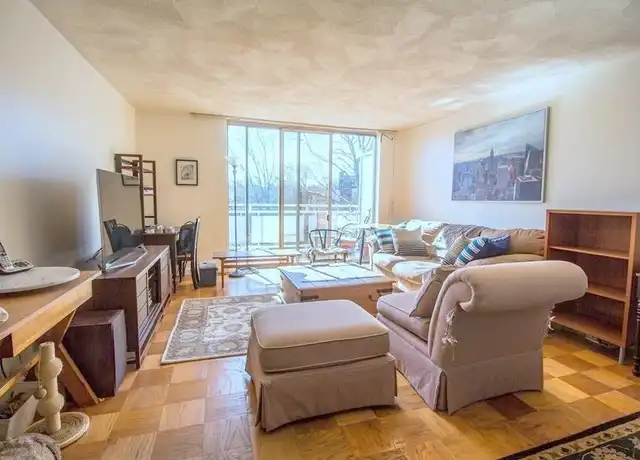 Property at 41 Park St #410, Brookline, MA, 02446, 1 bed, 1 bath, [object Object]