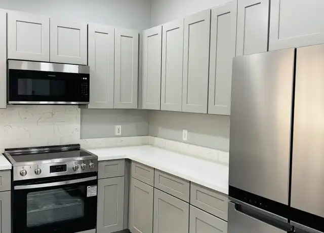 Property at 9039 N 53rd Ave, Glendale, AZ, 85302, 3 beds, 2 baths, [object Object]