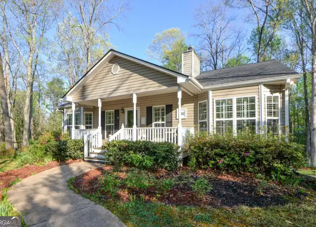 Property at 1800 Valley Ln, Cumming, GA, 30040, 5 beds, 3 baths, [object Object]