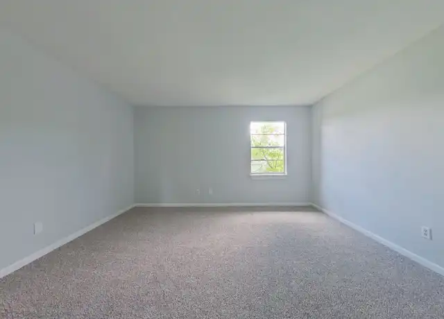 Property at 172 5th Ave, Shalimar, FL, 32579, 2 beds, 1.5 baths, [object Object]