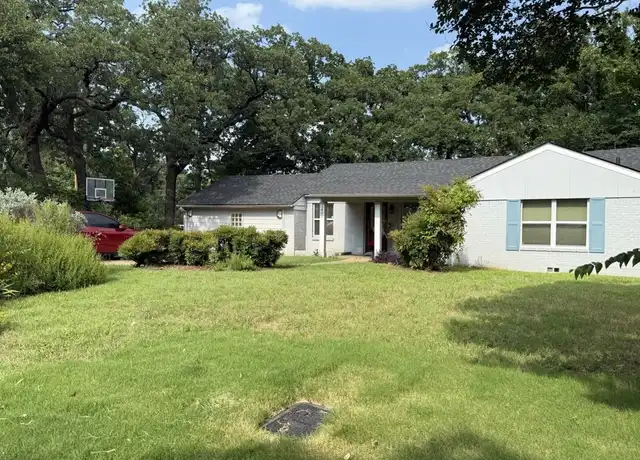 Property at 1401 S Oak St, Arlington, TX, 76010, 3 beds, 1 bath, [object Object]