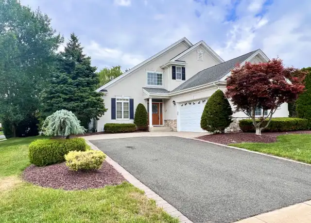 Property at 1 Hendrickson Ct, Manalapan, NJ, 07726, 3 beds, 2.5 baths, [object Object]