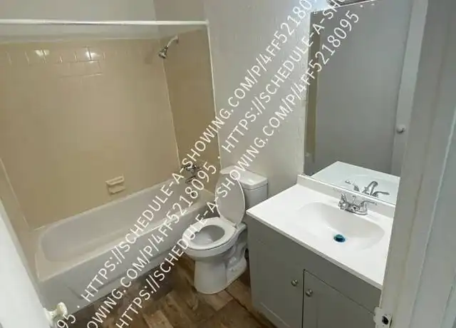 Property at 315 Convention Blvd Unit 1, Hot Springs, AR, 71901, 1 bed, 1 bath, [object Object]