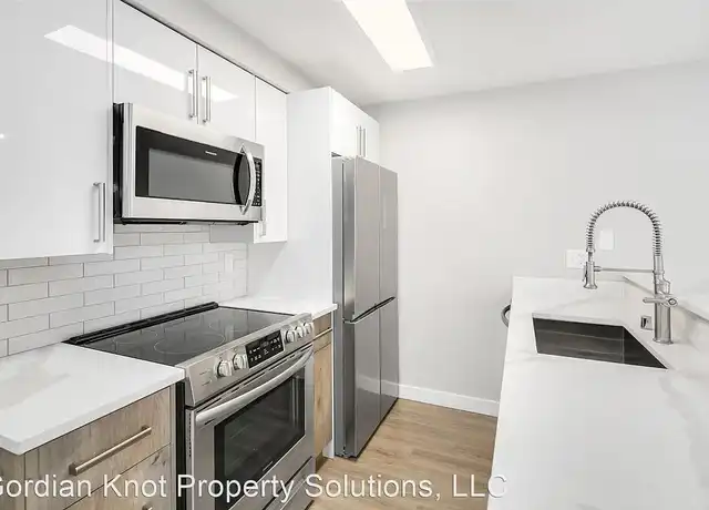 Property at Boylston Place - 1816 Boylston Ave, Seattle, WA, 98122, 1 bed, 1 bath, [object Object]