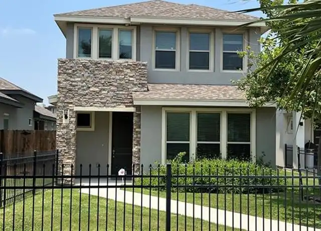 Property at 10228 N 14th St, McAllen, TX, 78504, 3 beds, 2.5 baths, [object Object]