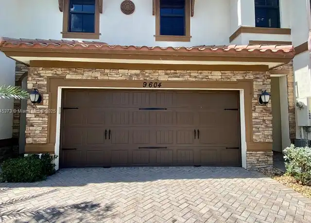 Property at 9604 Town Parc Cir N Unit 9604, Parkland, FL, 33076, 3 beds, 2.5 baths, [object Object]