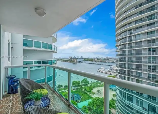 Property at 1800 N Bayshore Dr #2011, Miami, FL, 33132, 1 bed, 1.5 baths, [object Object]