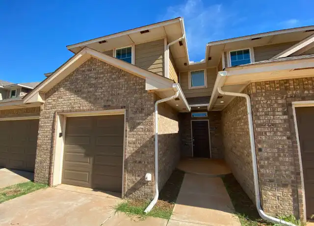 Property at 729 SW 14th St, Moore, OK, 73160, 3 beds, 2.5 baths, [object Object]
