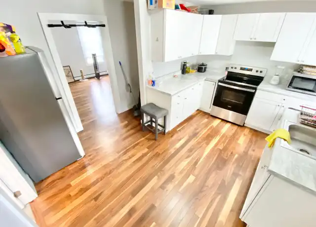 Property at 89 Pitkin St Unit 1, Burlington, VT, 05401, 3 beds, 1 bath, [object Object]