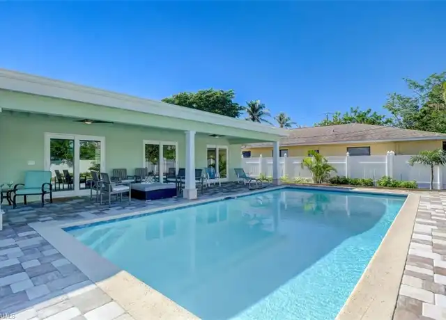 Property at 517 110th Ave N, Naples, FL, 34108, 3 beds, 3 baths, [object Object]