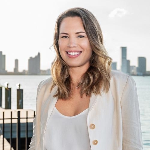 Jennifer Bijl, Redfin Agent