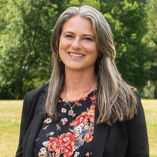 Sarah Davignon, Redfin Agent in Bandon