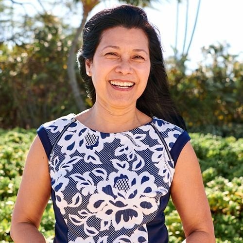 Veronica Munez (R), Redfin Principal Agent in Honolulu