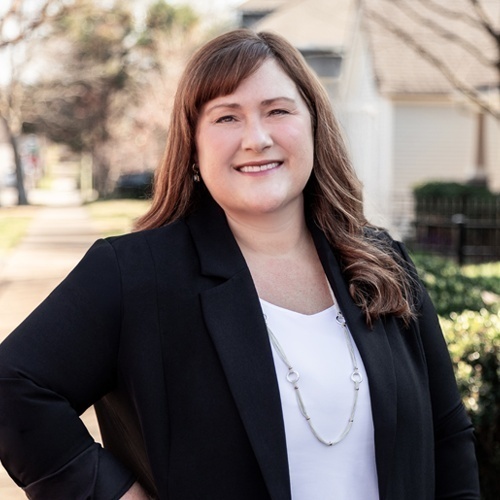 Heather Anschuetz, Redfin Agent in Hendersonville
