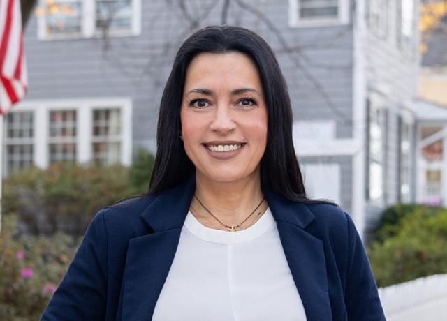 Maryland Real Estate Agent Lily Karvouni