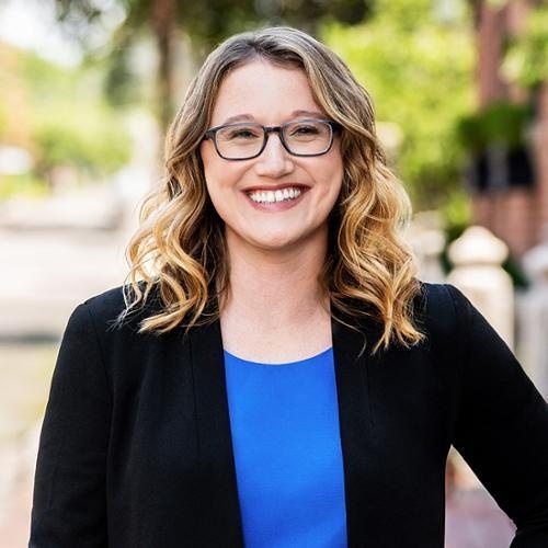 Caitlyn Mulroy, Redfin Agent