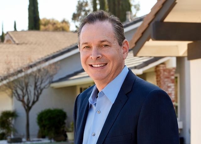 Palm Springs Real Estate Agent Michael Waxman