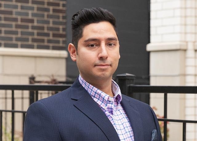 Chicago Real Estate Agent Miguel Lopez